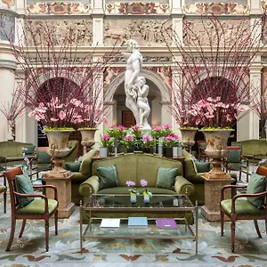 Four Seasons 5* Floransa