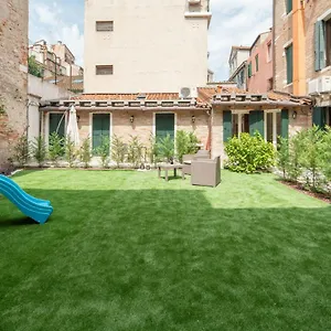 Apartamento Corte Dei Santi 